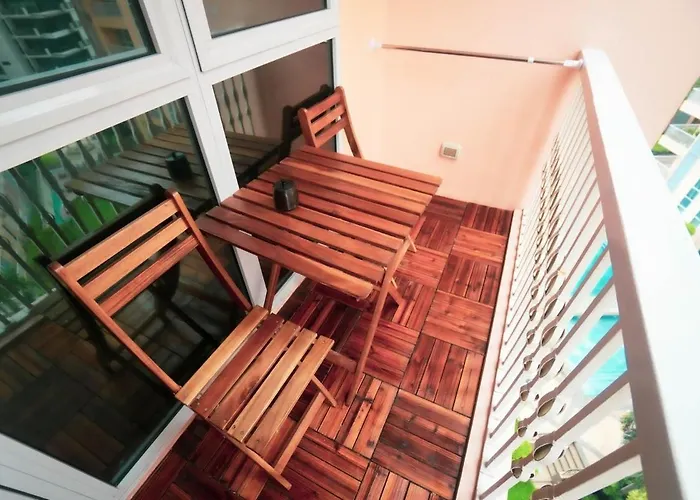 Apartment 1 Bedroom Unit At Venice Luxury Residences W Parking *