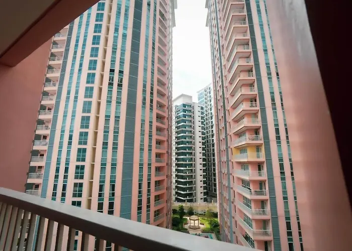 Apartment 1 Bedroom Unit At Venice Luxury Residences W Parking Manila