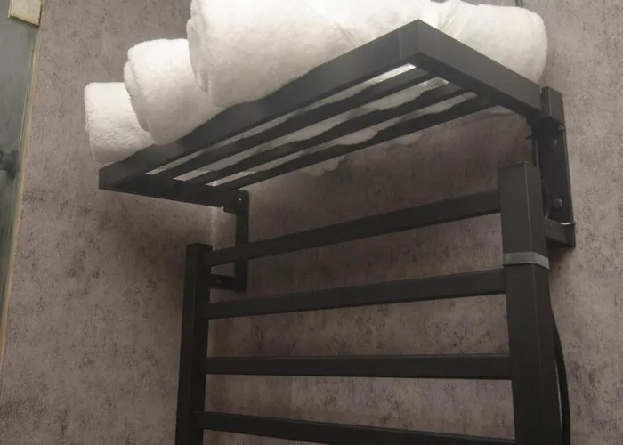 Apartment 1 Bedroom Unit At Venice Luxury Residences W Parking